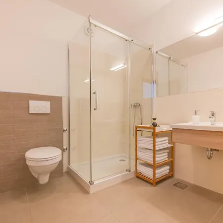 Holiday home Cera Fuer 8 Personen In Pula