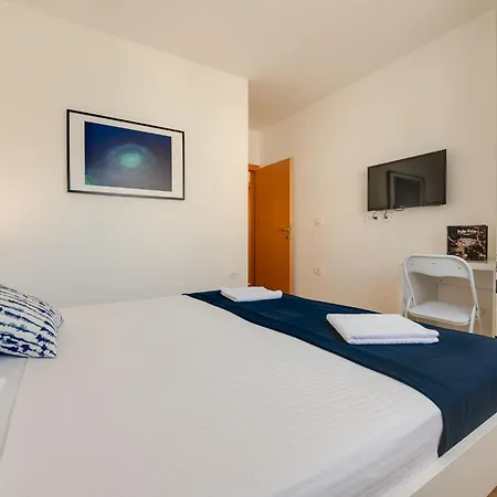 Holiday home Cera Fuer 8 Personen In *